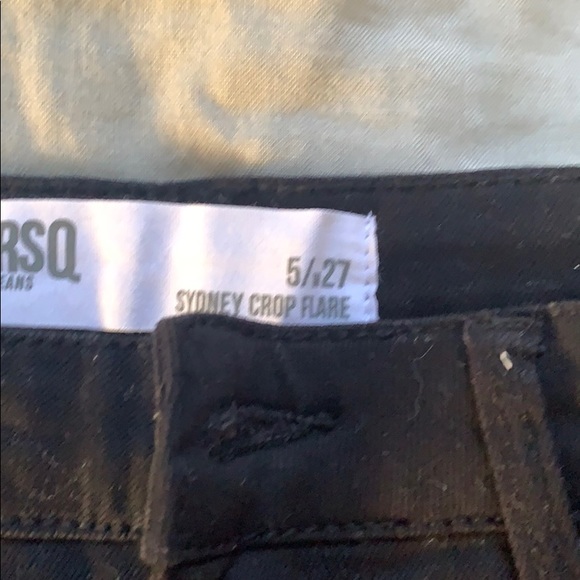 slightly flared black jeans - Picture 3 of 4
